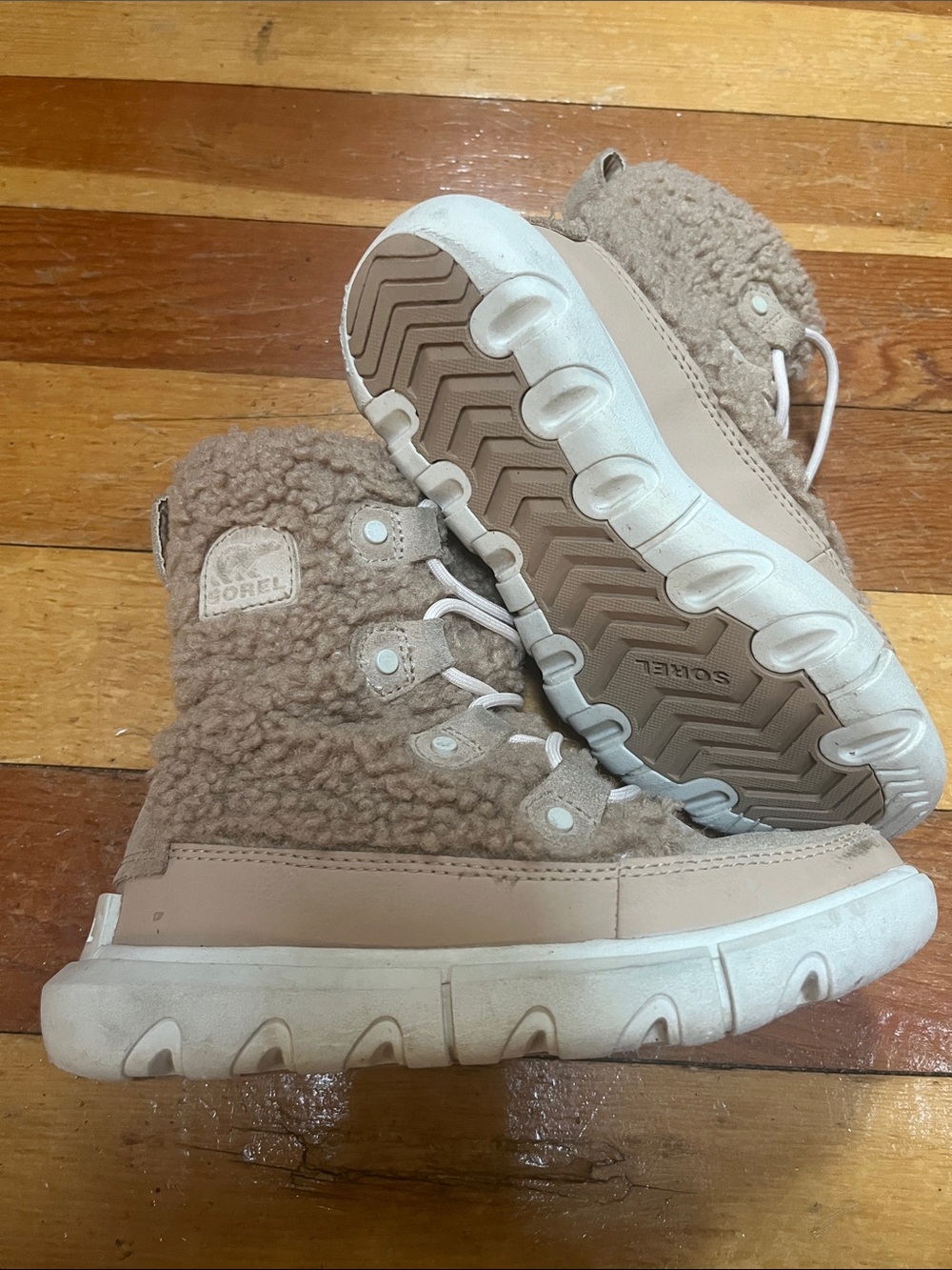 Sorel Kids Beige/Tan Sherpa Winter Boots